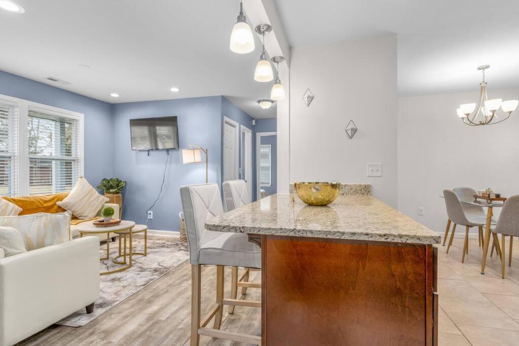 Family Style 5Br Home Mins From Buckroe Beach Hampton Exteriér fotografie